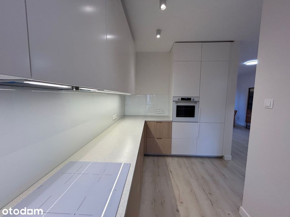 Jasne Błonia– piękne mieszkanie, wysoki standard, balkon –bezpośrednio