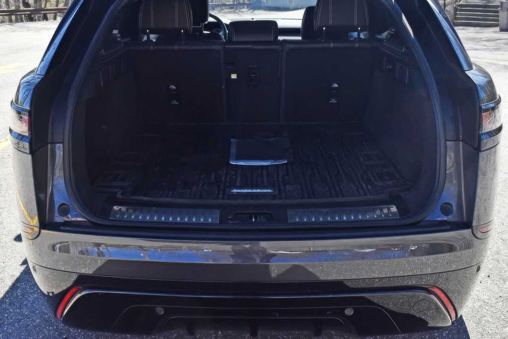 Land Rover Range Rover Velar      2021
