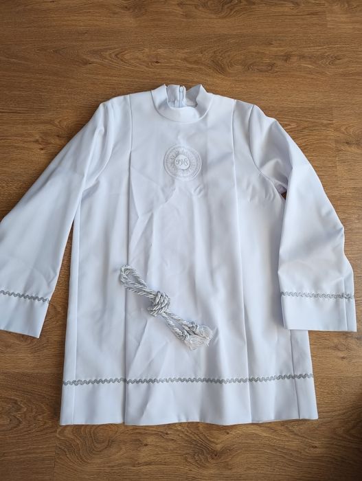 Alba komunijna wraz ze sznurkiem 146-152 cm