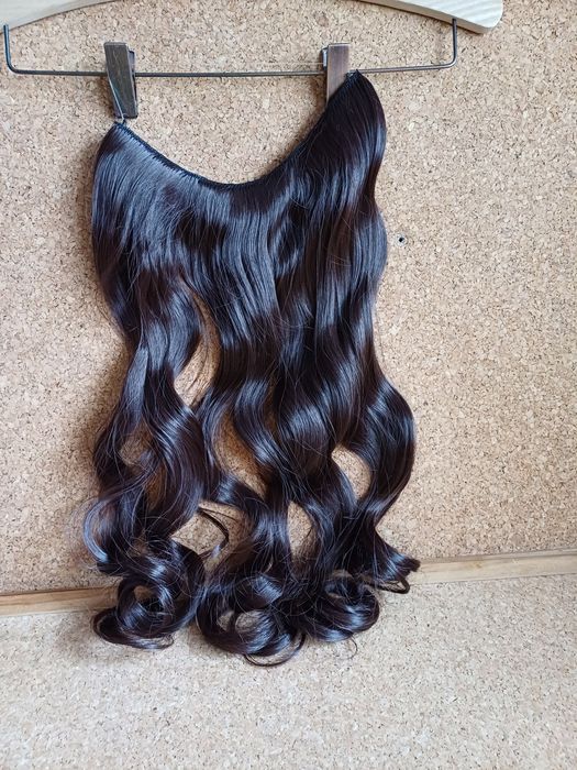 Extensão de cabelo comprido, com elástico. Novo.