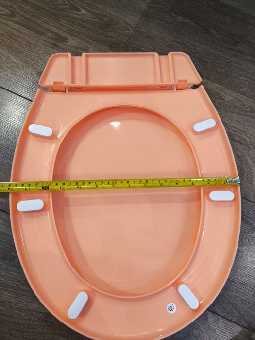 Brzoskwiniowa deska sedesowa