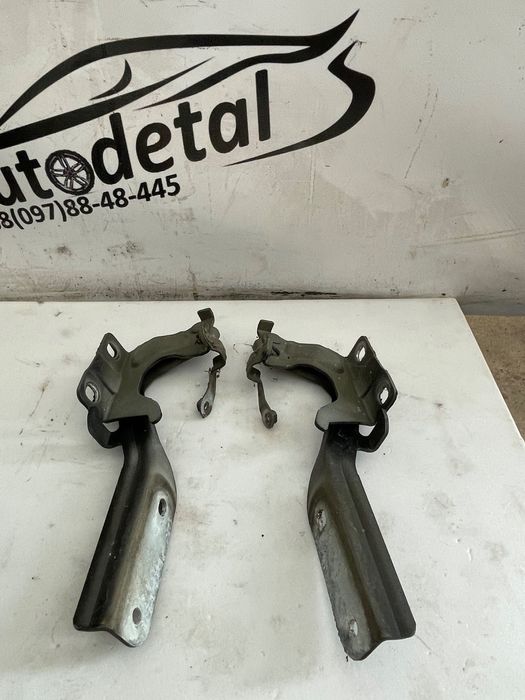 Завіси Капота Nissan Juke f15 2010- петлі капота нісан жук