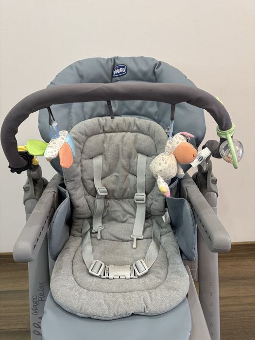 Стільчик для годування Chicco Polly Magic Relax. Дуже гарний стан!
