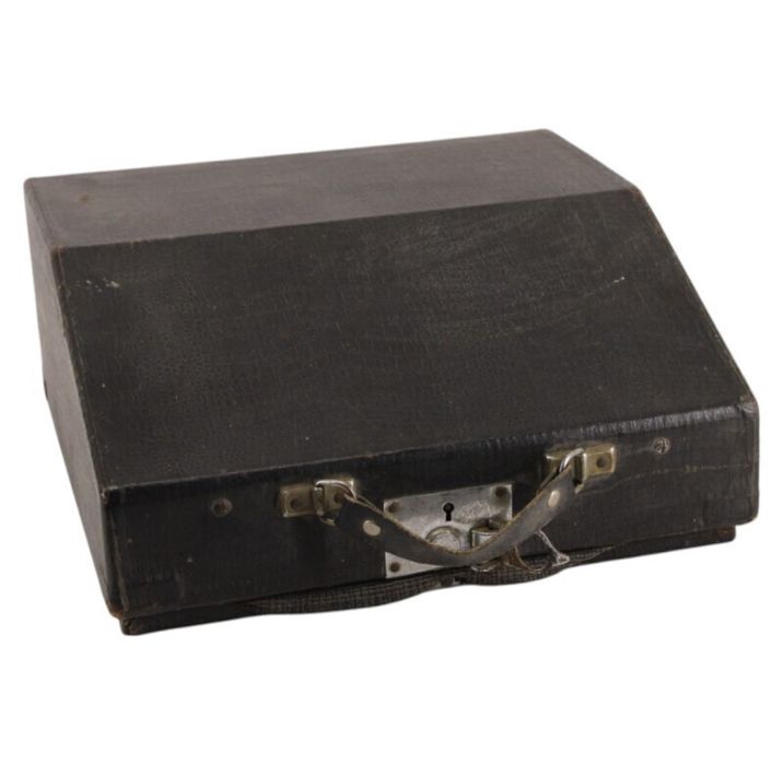 CONTINENTAL, MÁQUINA DE ESCREVER