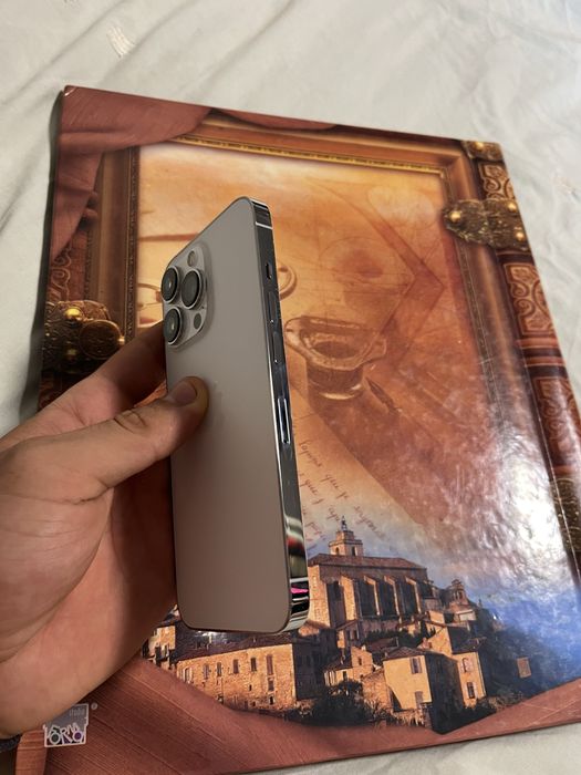 Продам iphone 13 pro 256