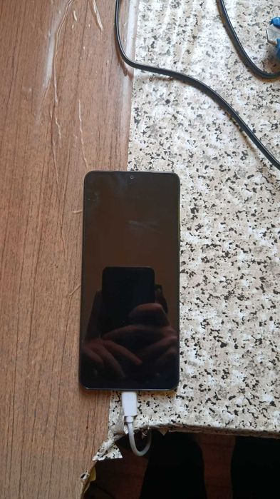 Smartphone XIAOMI Redmi A3 (6.71'' - 4 GB - 128 GB - Preto) Como Novo (Usado durante 1 mês)