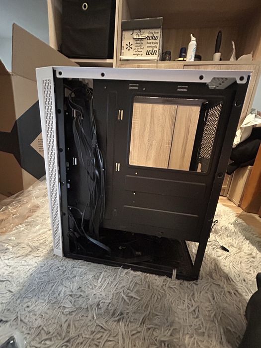 Obudowa komputera Kolink void RGB biała