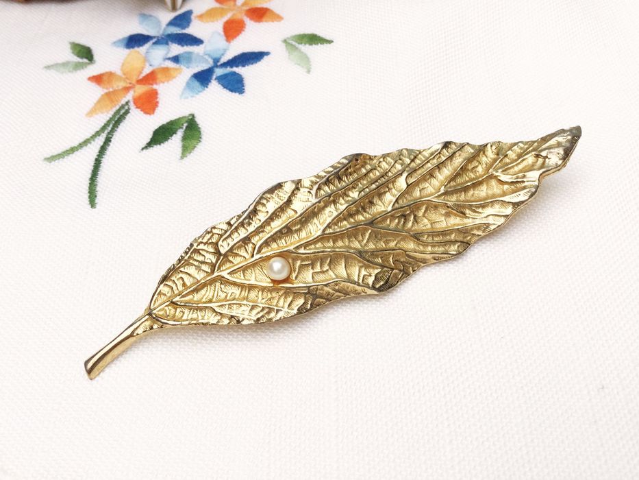 Broche Vintage | Forma de Folha | Pérola Sintética, Inglaterra Anos 60