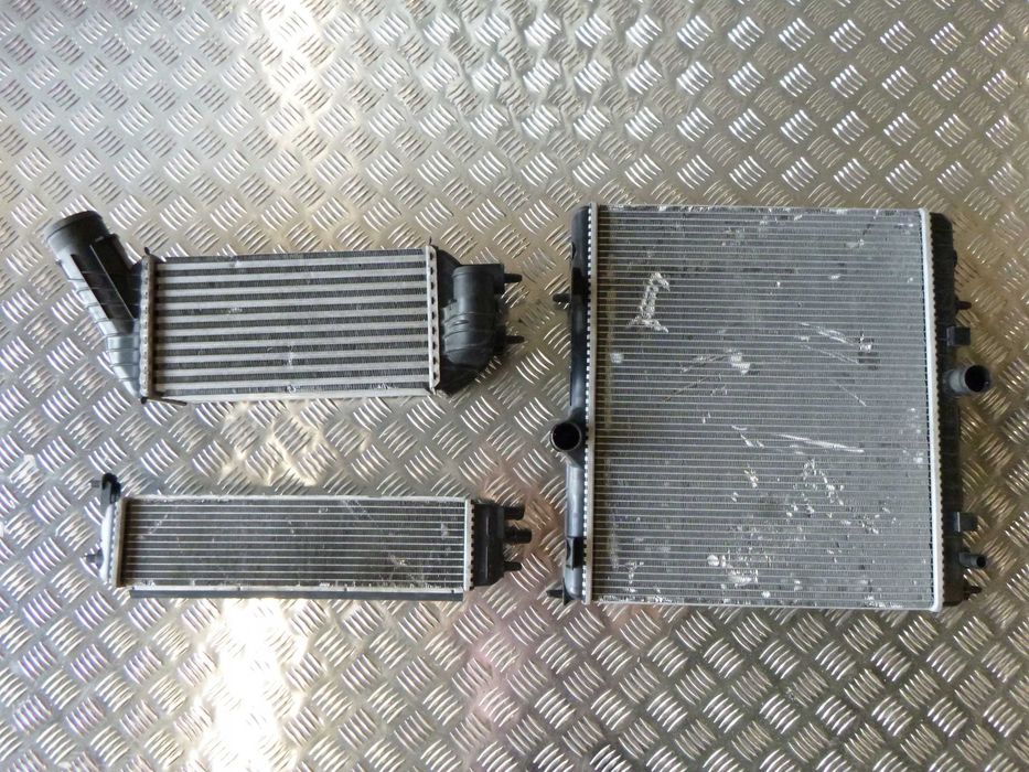 Бампер передний с разборки Citroen C4 II B7, DS3 DS4 DS5 запчасти б/у