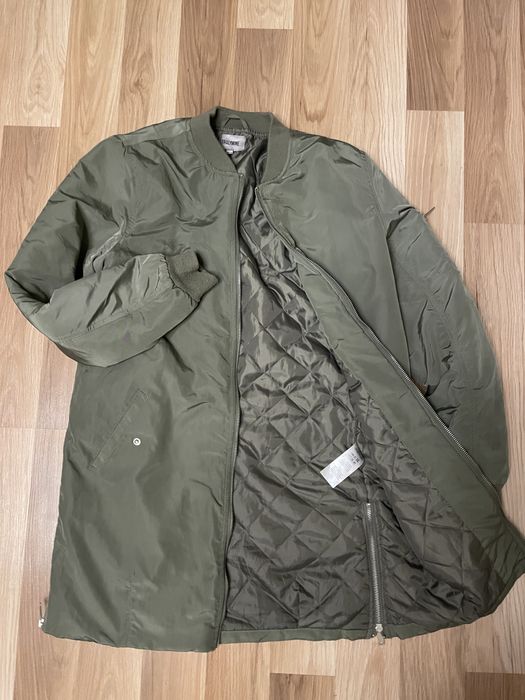 Жіноча куртка