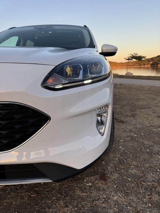 Ford Escape плагін гібрид