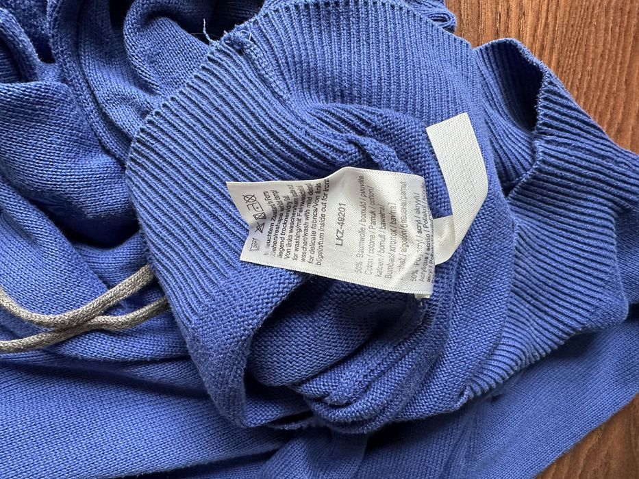 Sweter / bluza z kapturem John Devin