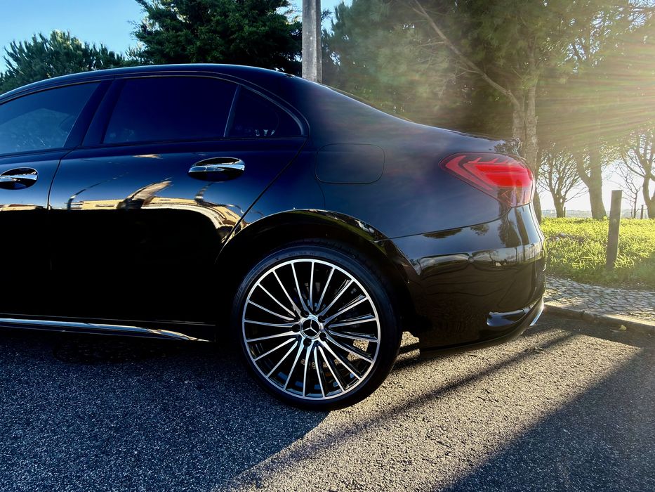 Mercedes Benz A250e Limousine AMG