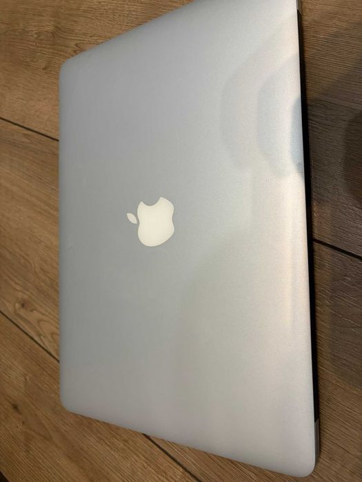Apple Macbook AIR A1466 2017 I5 8 GB / 128 GB