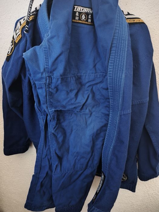 Jujitsu kimono azul