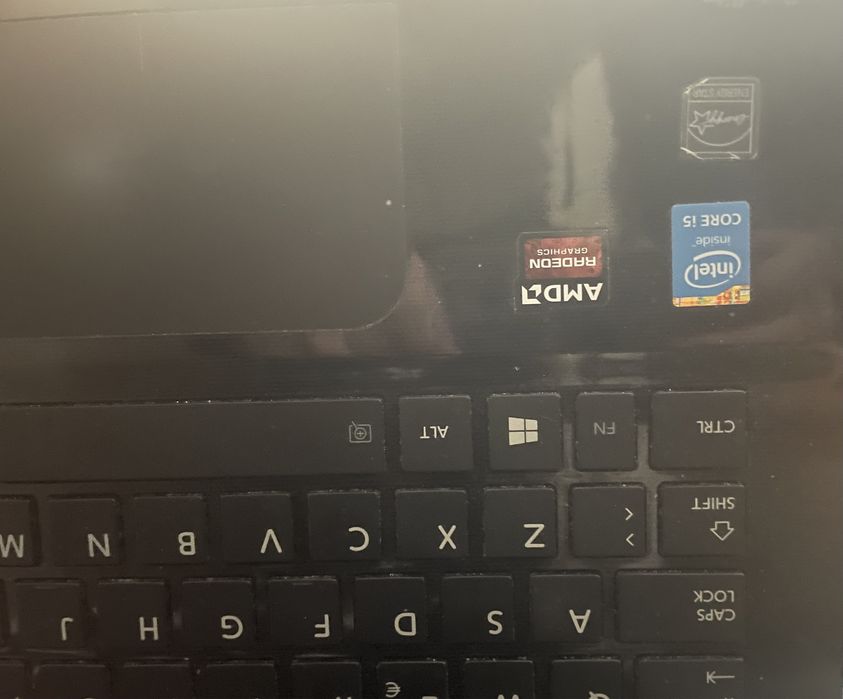 Toshiba Satellite L50-B - Core i5