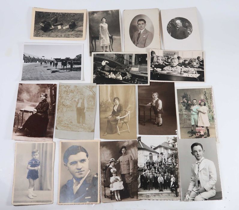 Lote com 65 fotos postais antigos