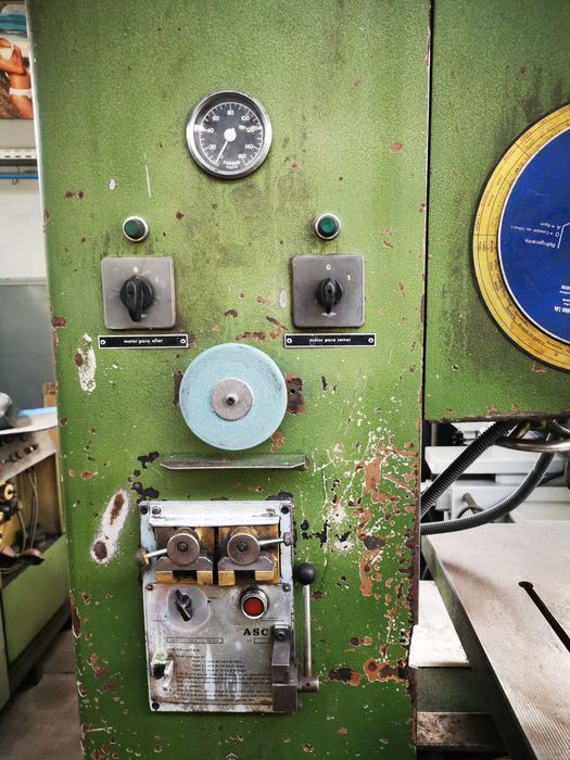 Serra de Fita Vertical