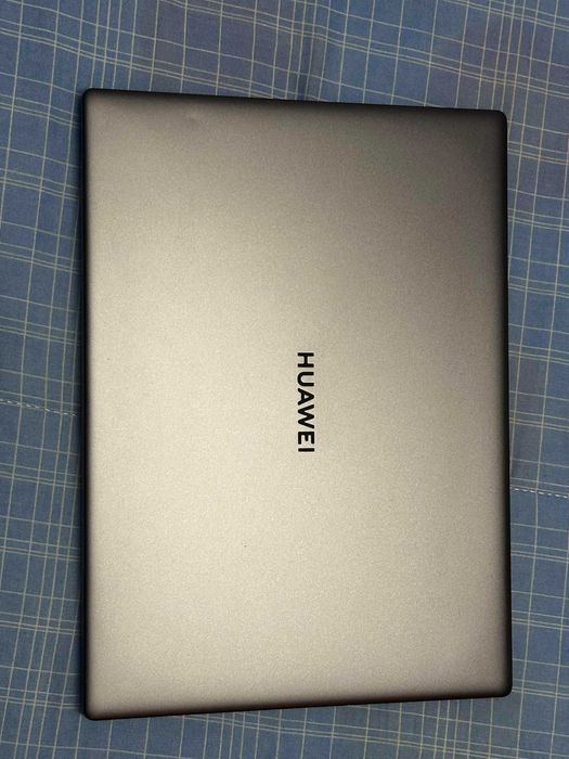Huawei Matebook 14 + MOCHILA E RATO WIRELESS