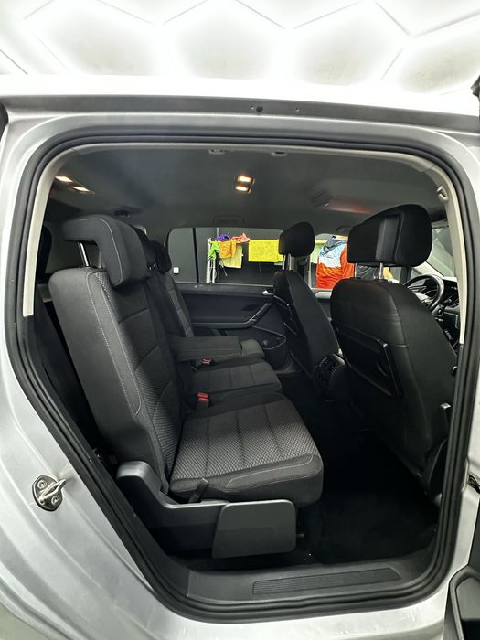 Volkswagen Touran 1.6 TDI 110cv, de 2016 — photo 5