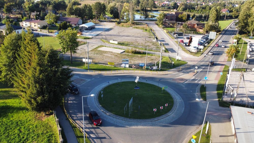 Wydzierżawię działkę w centrum Ujazdu
