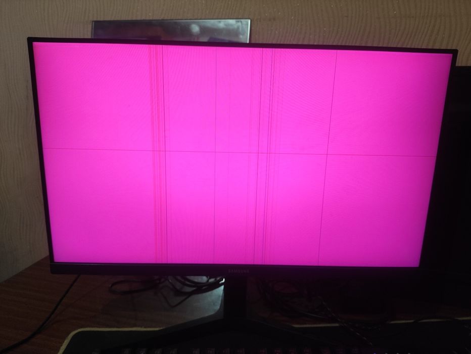 Монітор 24 дюйми Samsung LS24R358FHIXCI