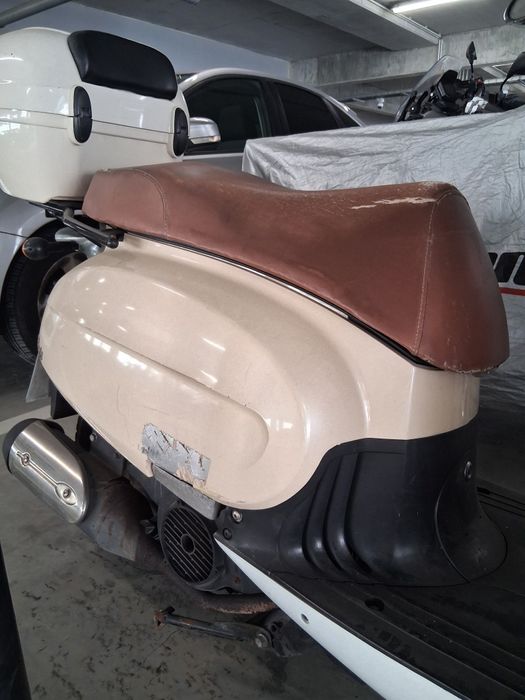 Scooter Daelim 125cc Besbi 2007