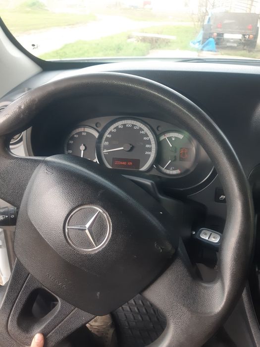 Мерседес  ситан 111CDI
