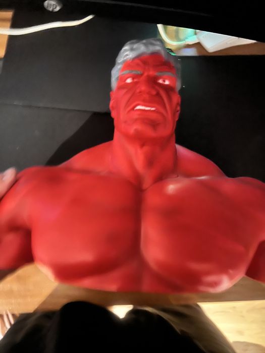 Red Hulk Marvel Figurka Cinema City Kapitan Ameryka nowy wspaniały świ