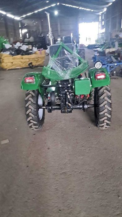 Мототрактор Кентавр 160 BN (Комплект: Фреза + Плуг): 16 к.с., модний