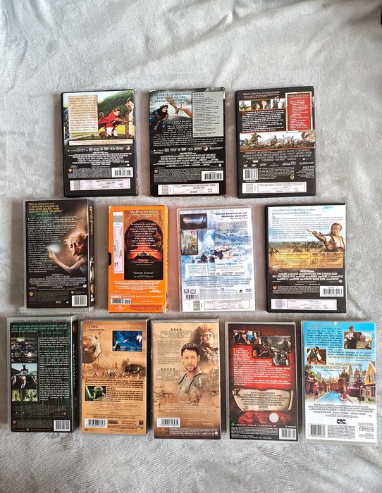 Lote de DVDs e VHS