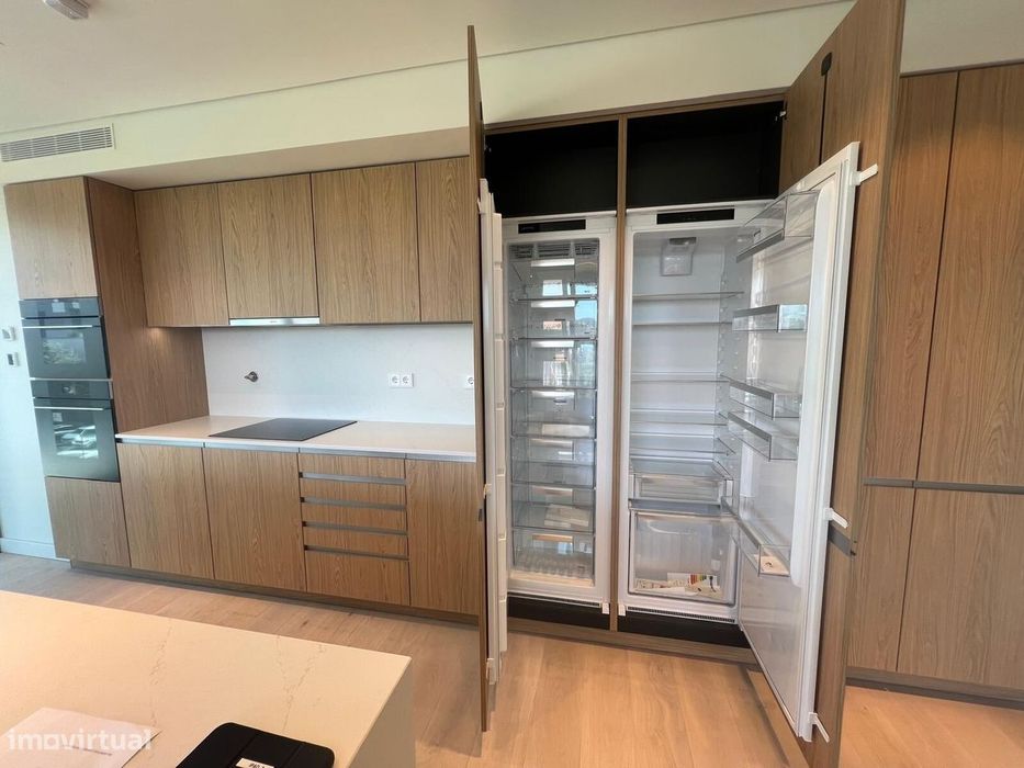 Apartamento T2 com piscina, Cascais