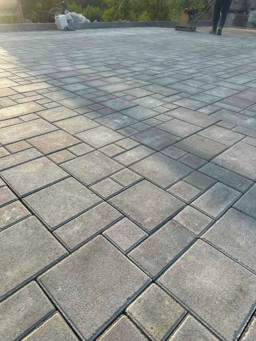 Промислове Украдвння Бруківки