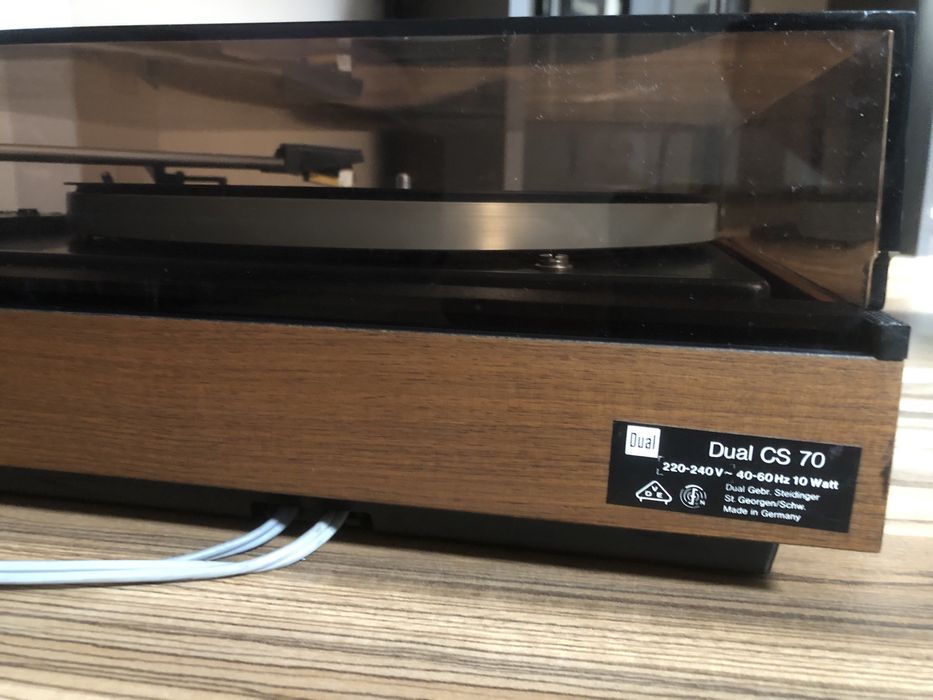 Gramofon Dual 701