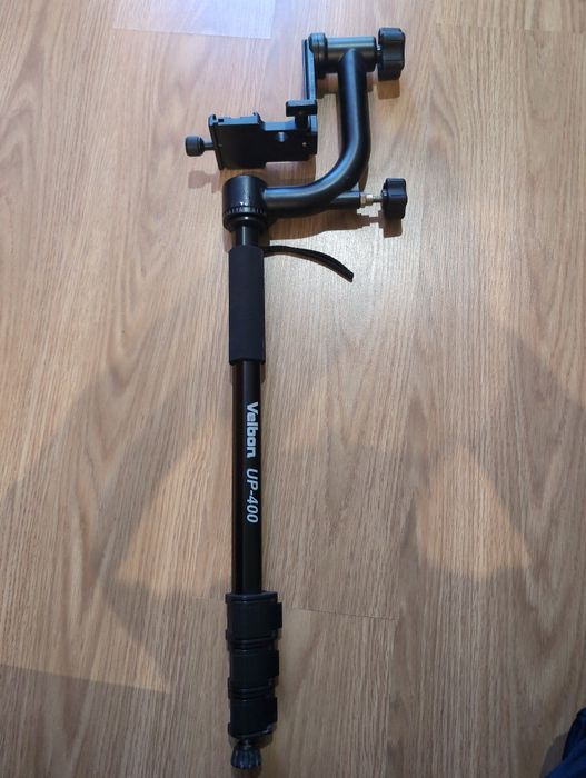 Monopé Velbon UP-400 com suporte rotativo