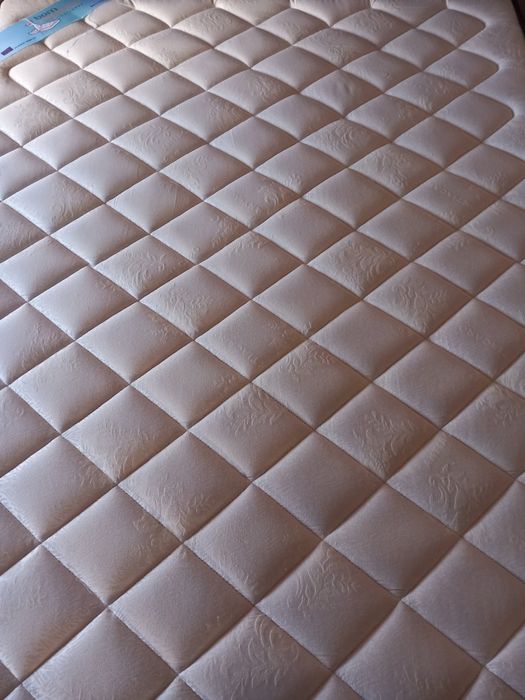 Colchão  para cama de casal