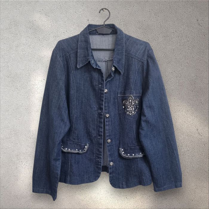 Jeansowa kurtka damska