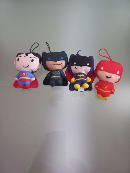 Peluche de super heróis