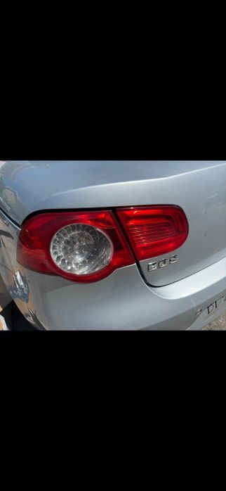 Farolim esquerdo VW Eos