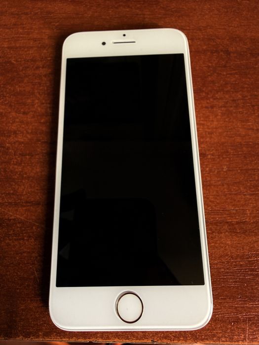 iPhone 8 новый (без мат. платы)