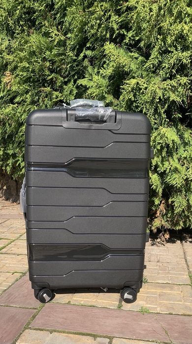 Валіза поліпропілен чемодан на чотири колеса (маленька) S
