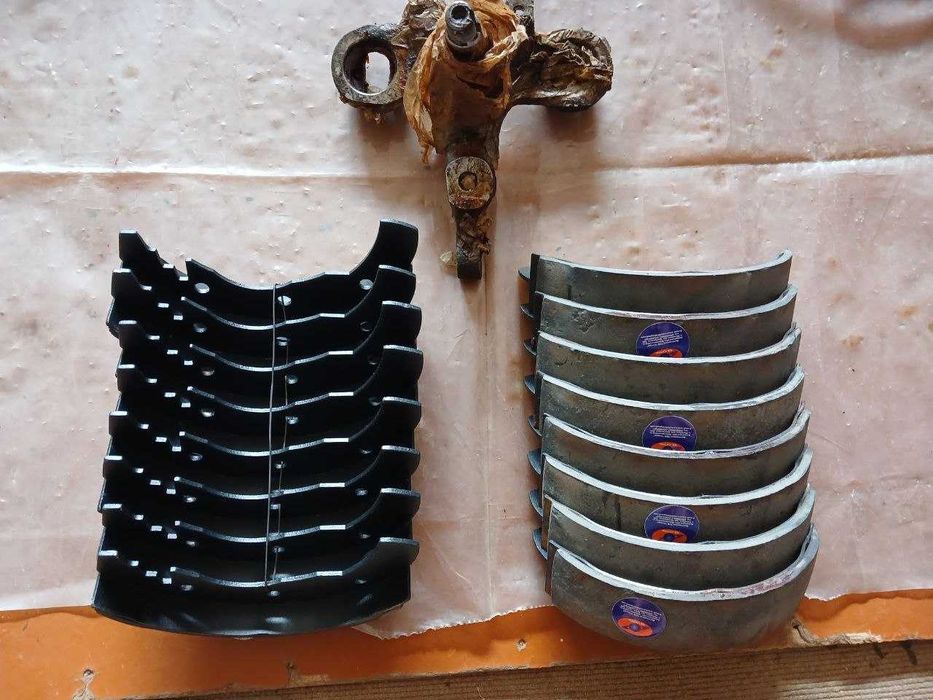 Запорожець 30л.с, 40л.с- поворотный кулак ( цапфа),колодки, др.детали.