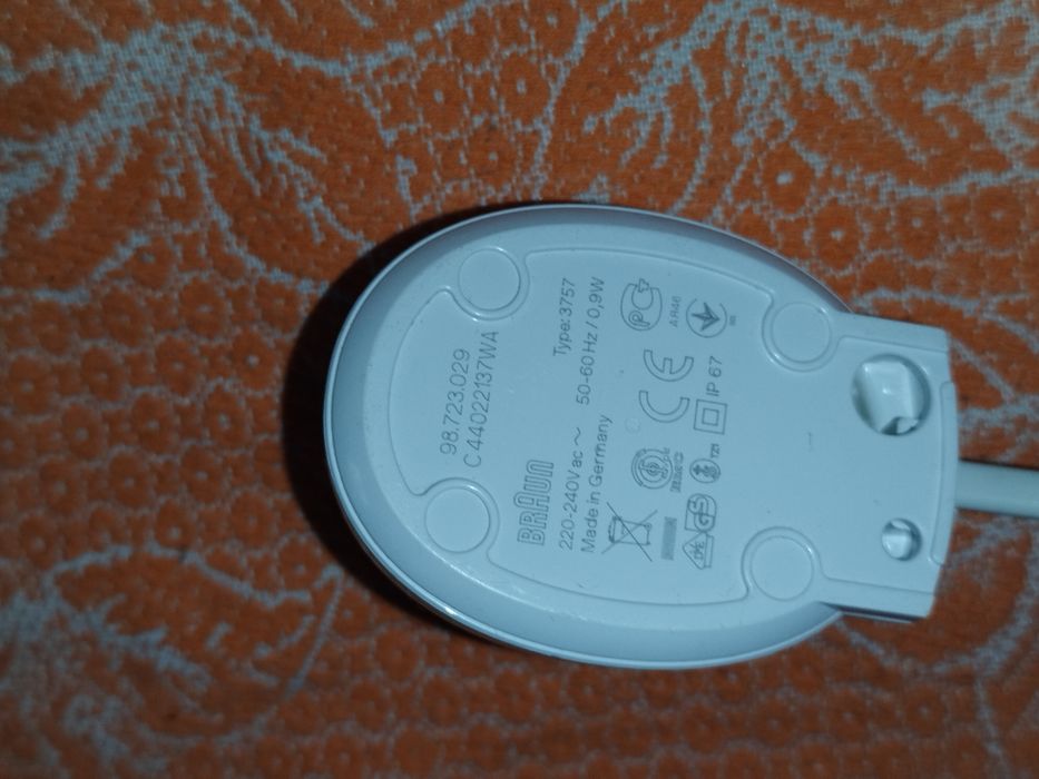 Ładowarka szczoteczki Braun 2
