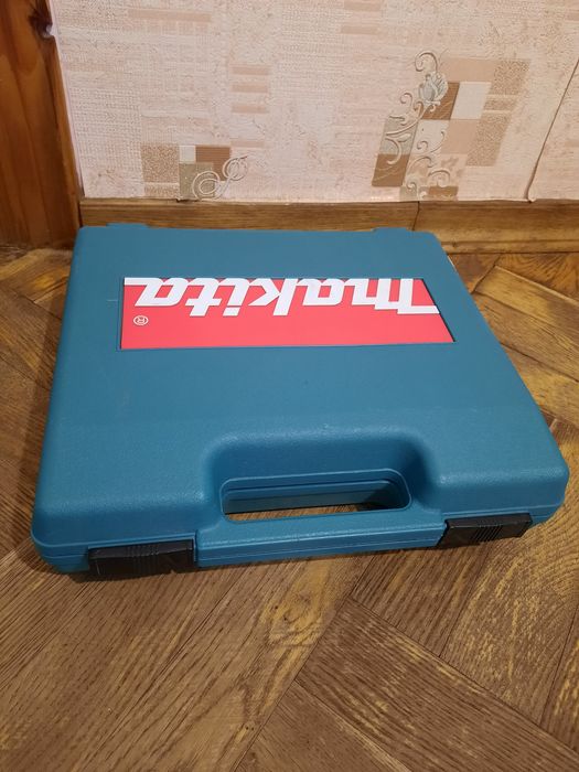 100% оригінал!!Дрель ударна Makita HP 1620,650вт