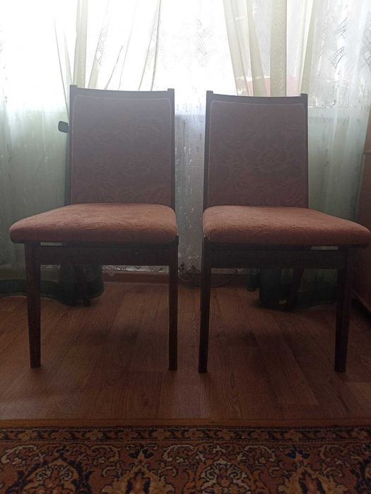 Стільці м'які для вітальні (4 шт)