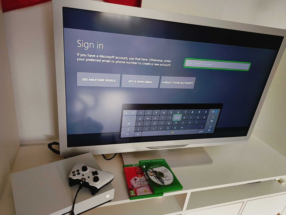 Konsola Xbox One S 500Gb /Xbox One S 500Gb / Xbox One/#G248