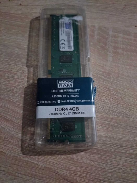GoodRam DDR4 4GB 2400MHz CL17 DIMM Pamięć RAM