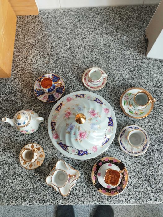 Miniaturas em porcelana Limoges