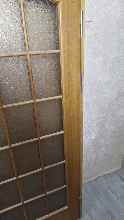 Міжкімнатні двері повним комплектом