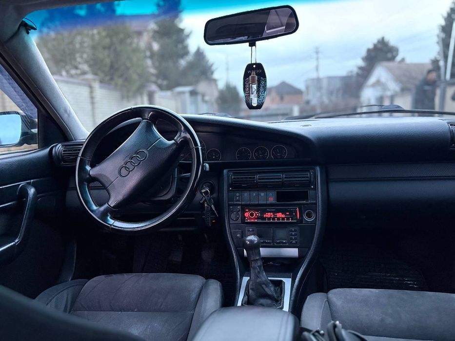 Продам Audi a6 c4